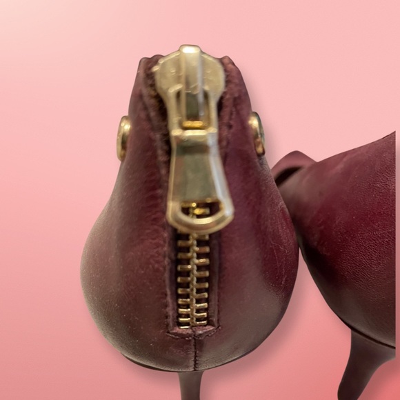 Zipper Detail Heels - Picture 3 of 3